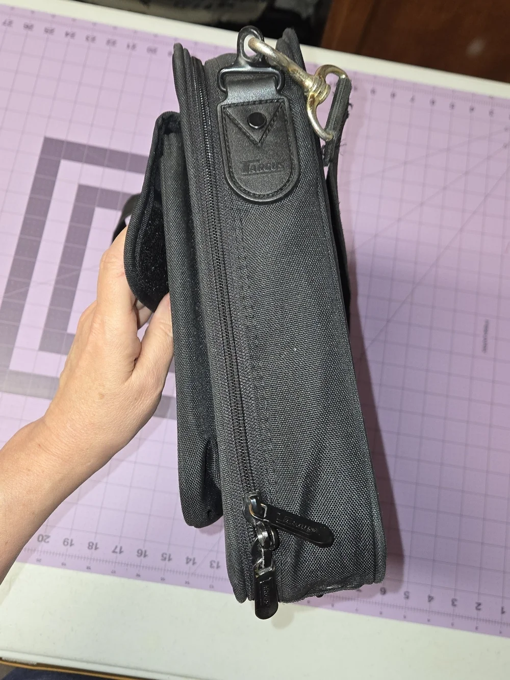 Targus Black Padded Laptop Briefcase Shoulder Bag Organizer Case